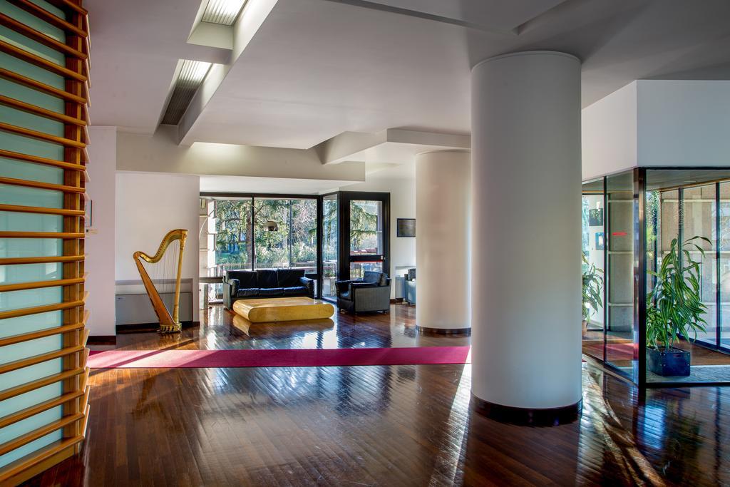 Residence Parco Salario Rome Bagian luar foto
