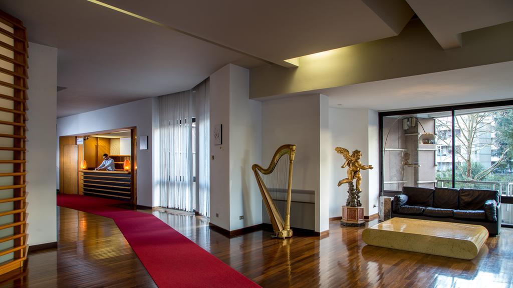 Residence Parco Salario Rome Bagian luar foto